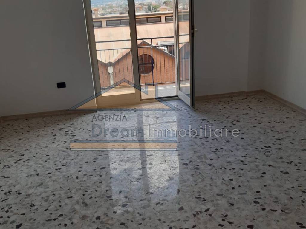appartamento in affitto a Giugliano in Campania