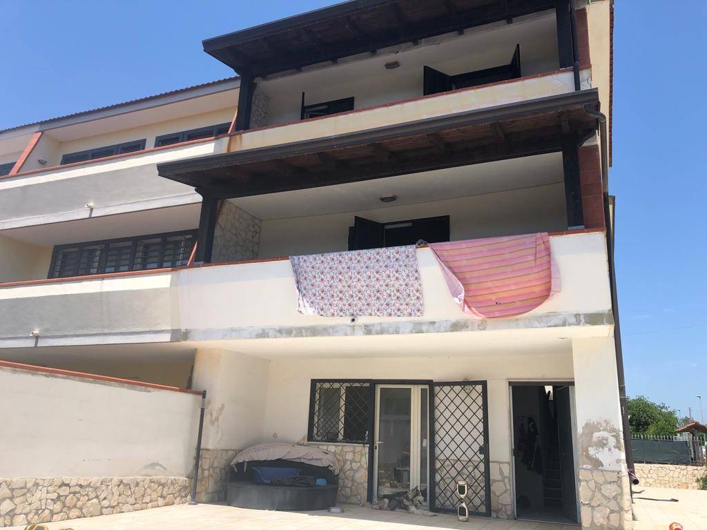 casa indipendente in affitto a Giugliano in Campania in zona Varcaturo