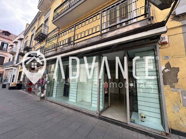 negozio in affitto a Giugliano in Campania