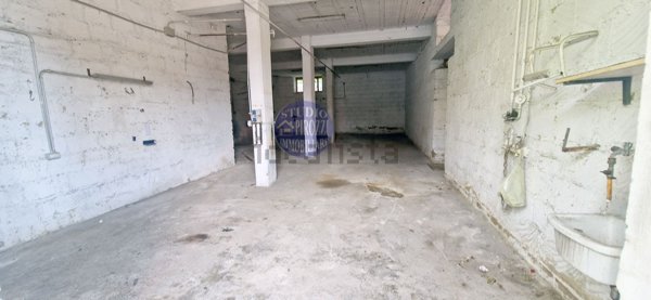 capannone in affitto a Giugliano in Campania in zona Casacelle