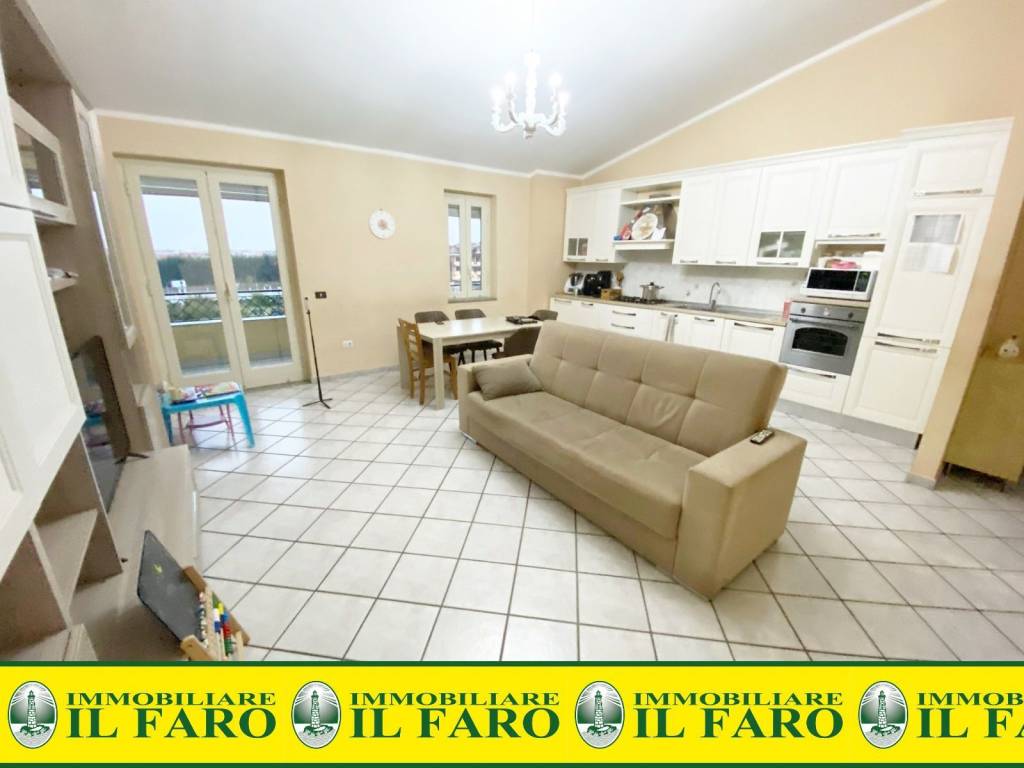 appartamento in affitto a Giugliano in Campania