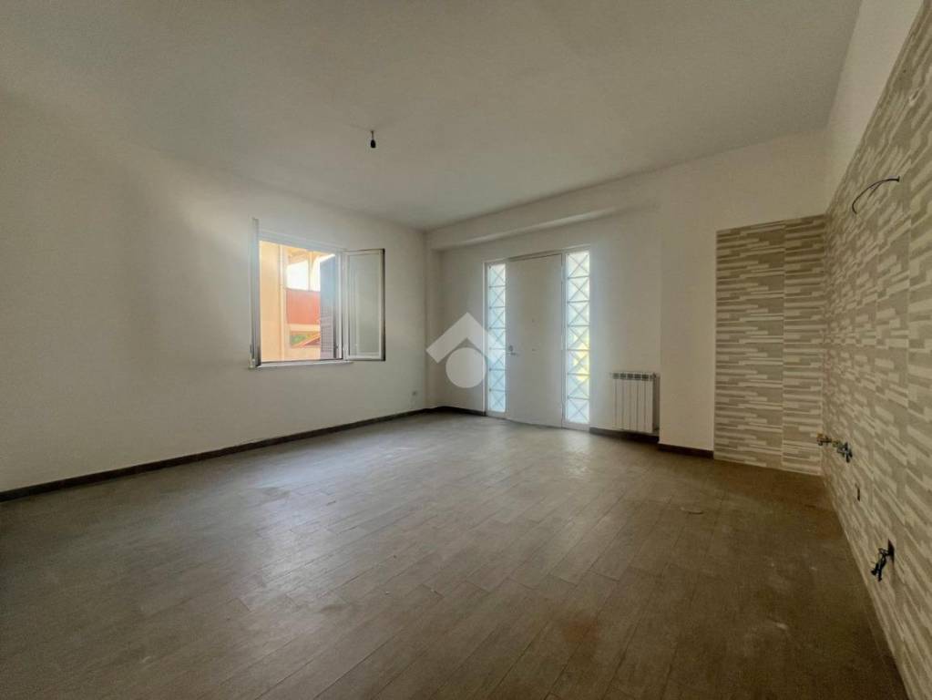 appartamento in affitto a Giugliano in Campania in zona Varcaturo