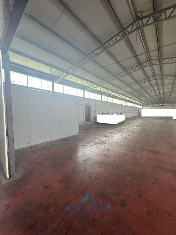 capannone in affitto a Giugliano in Campania