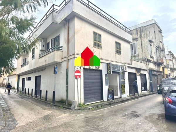 negozio in affitto a Giugliano in Campania