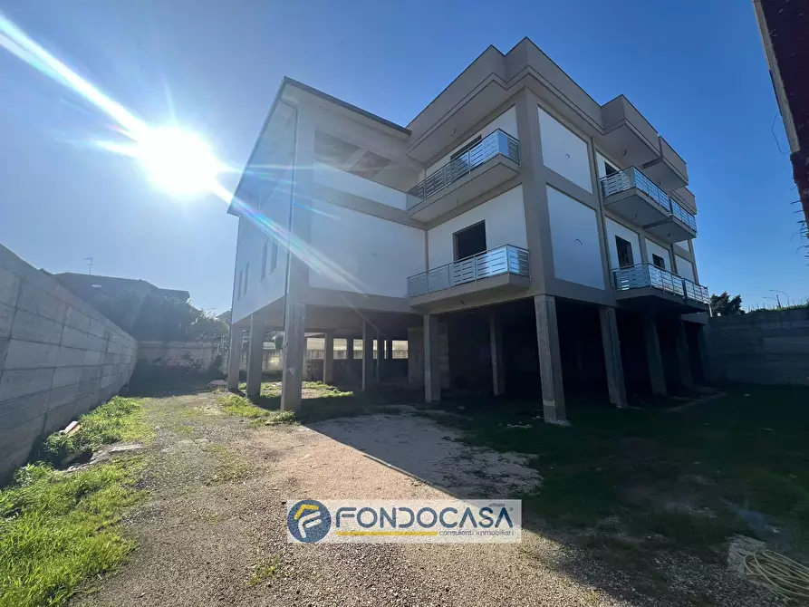 locale commerciale in affitto a Giugliano in Campania