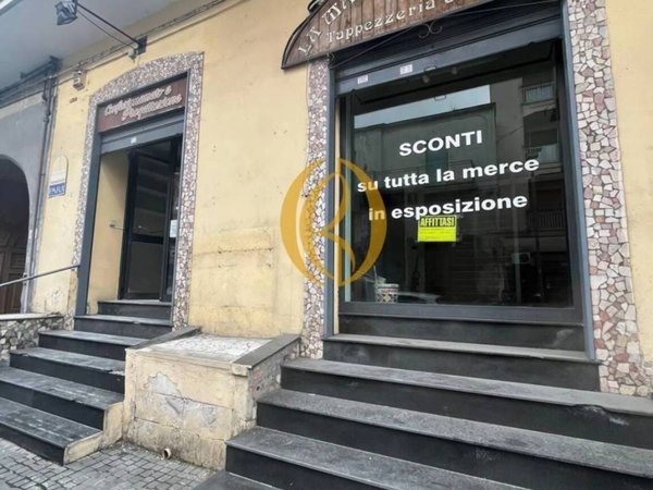 negozio in affitto a Giugliano in Campania