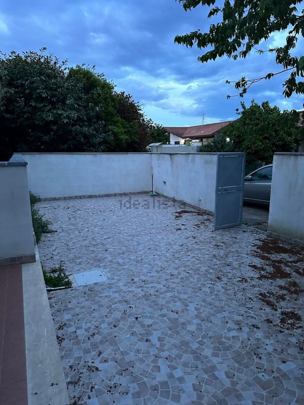 appartamento in affitto a Giugliano in Campania in zona Varcaturo