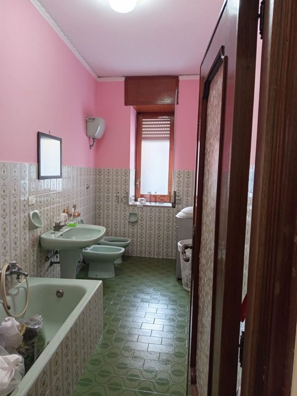 ufficio in affitto a Giugliano in Campania