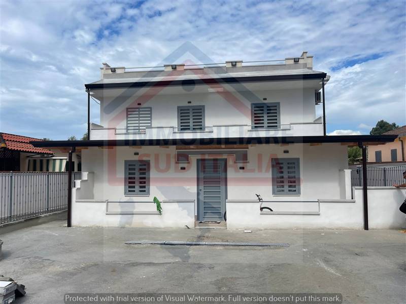 appartamento in affitto a Giugliano in Campania in zona Varcaturo