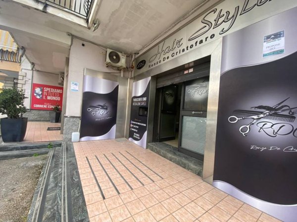 negozio in affitto a Giugliano in Campania