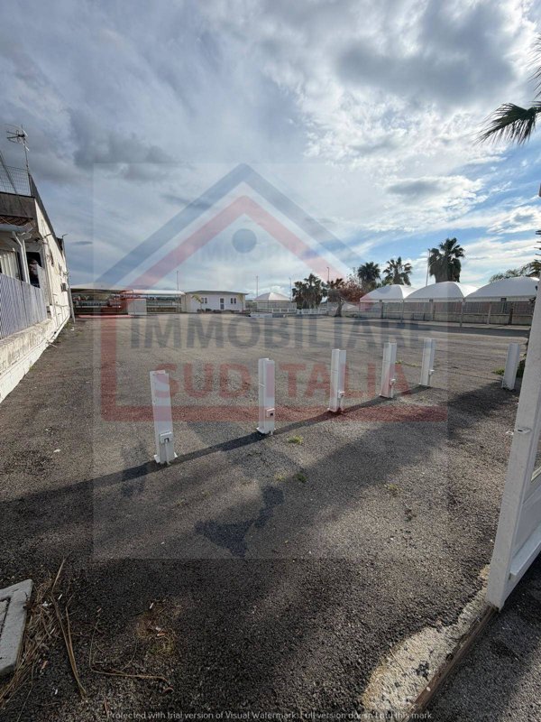 ufficio in affitto a Giugliano in Campania in zona Varcaturo