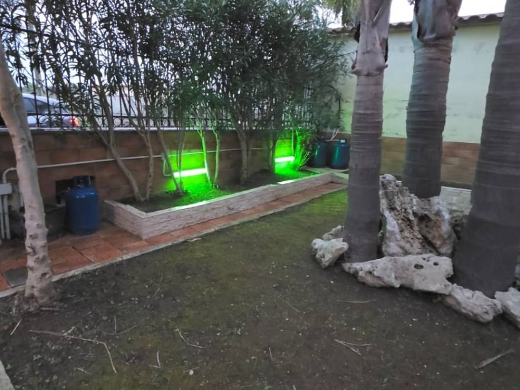 casa indipendente in affitto a Giugliano in Campania in zona Licola