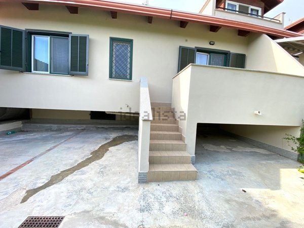 appartamento in affitto a Giugliano in Campania in zona Varcaturo