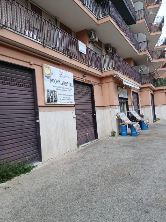 negozio in affitto a Giugliano in Campania