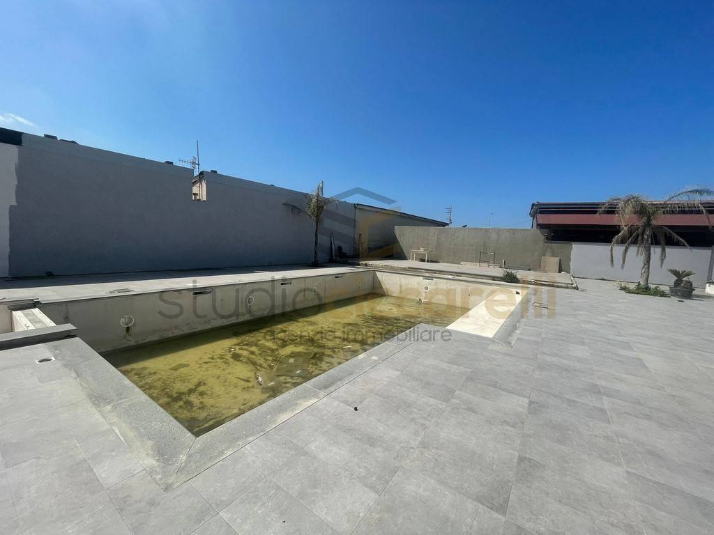 appartamento in affitto a Giugliano in Campania in zona Licola