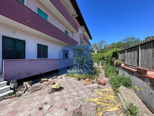 appartamento in affitto a Giugliano in Campania in zona Licola