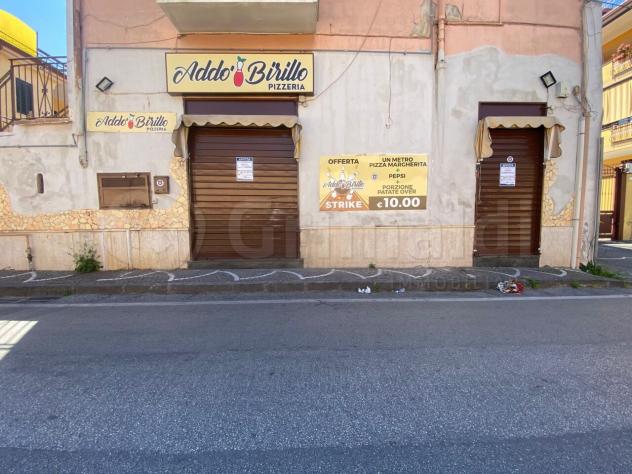 negozio in affitto a Giugliano in Campania