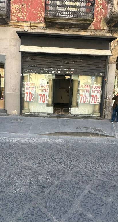 negozio in affitto a Giugliano in Campania