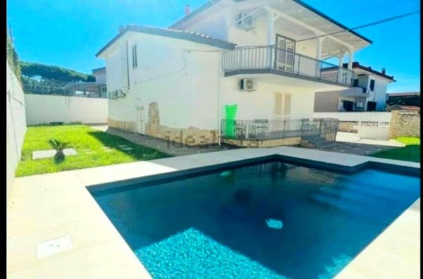 casa indipendente in affitto a Giugliano in Campania in zona Lago Patria