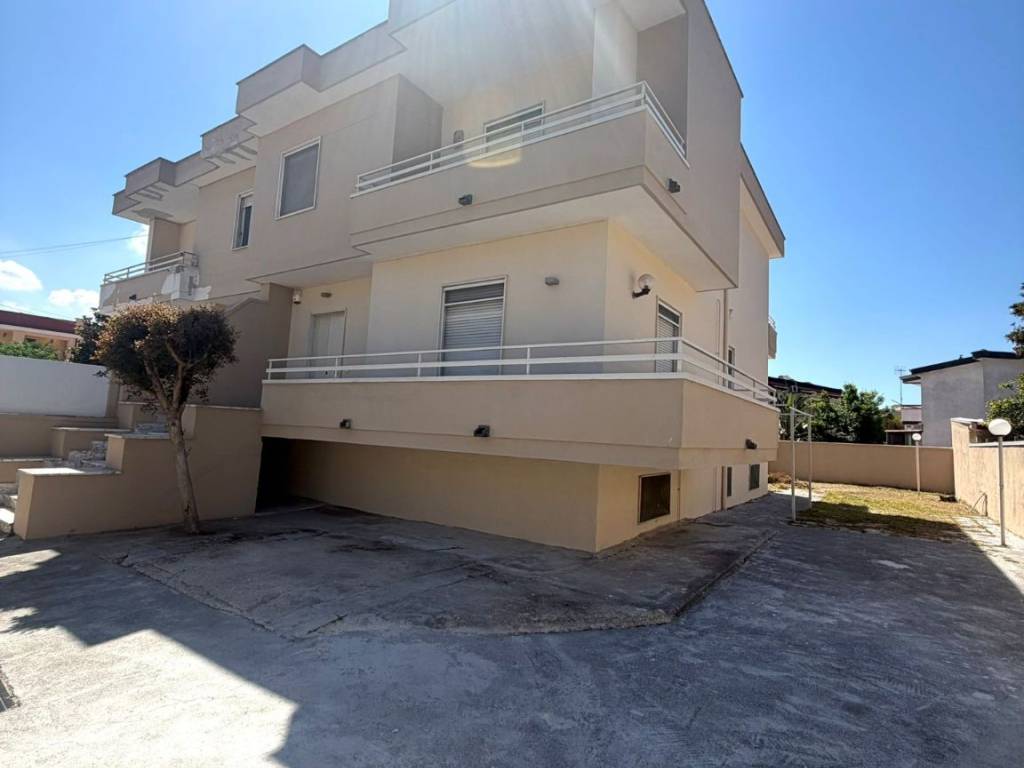 casa indipendente in affitto a Giugliano in Campania in zona Lago Patria
