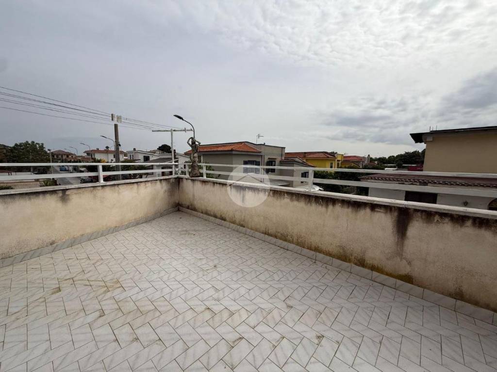 appartamento in affitto a Giugliano in Campania in zona Varcaturo