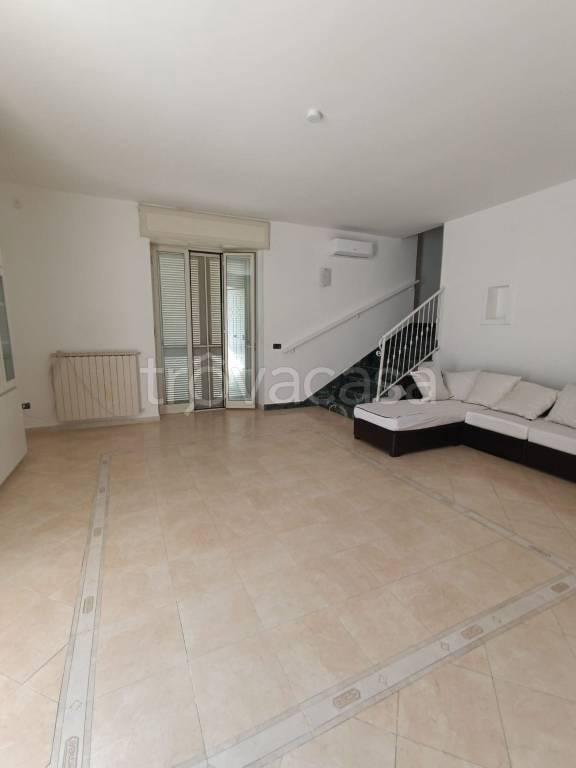 casa indipendente in affitto a Giugliano in Campania in zona Lago Patria