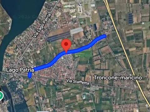 negozio in affitto a Giugliano in Campania in zona Lago Patria