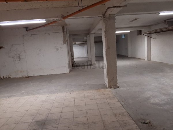 box auto in affitto a Giugliano in Campania