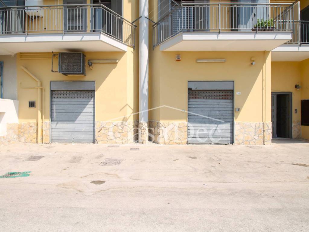 locale commerciale in affitto a Giugliano in Campania in zona Casacelle