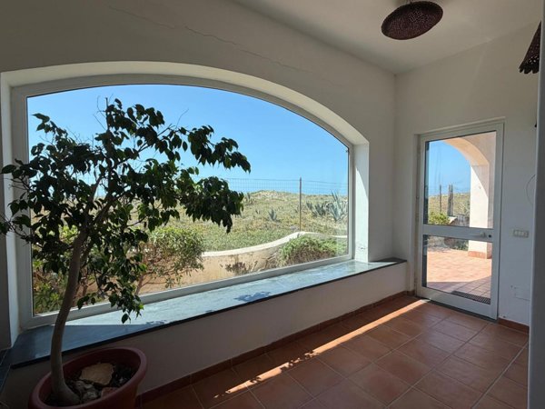 casa indipendente in affitto a Giugliano in Campania in zona Varcaturo