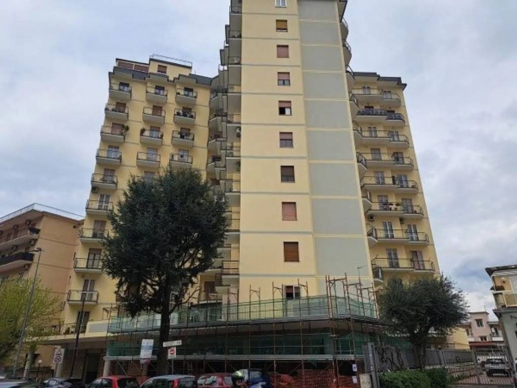 negozio in affitto a Gragnano