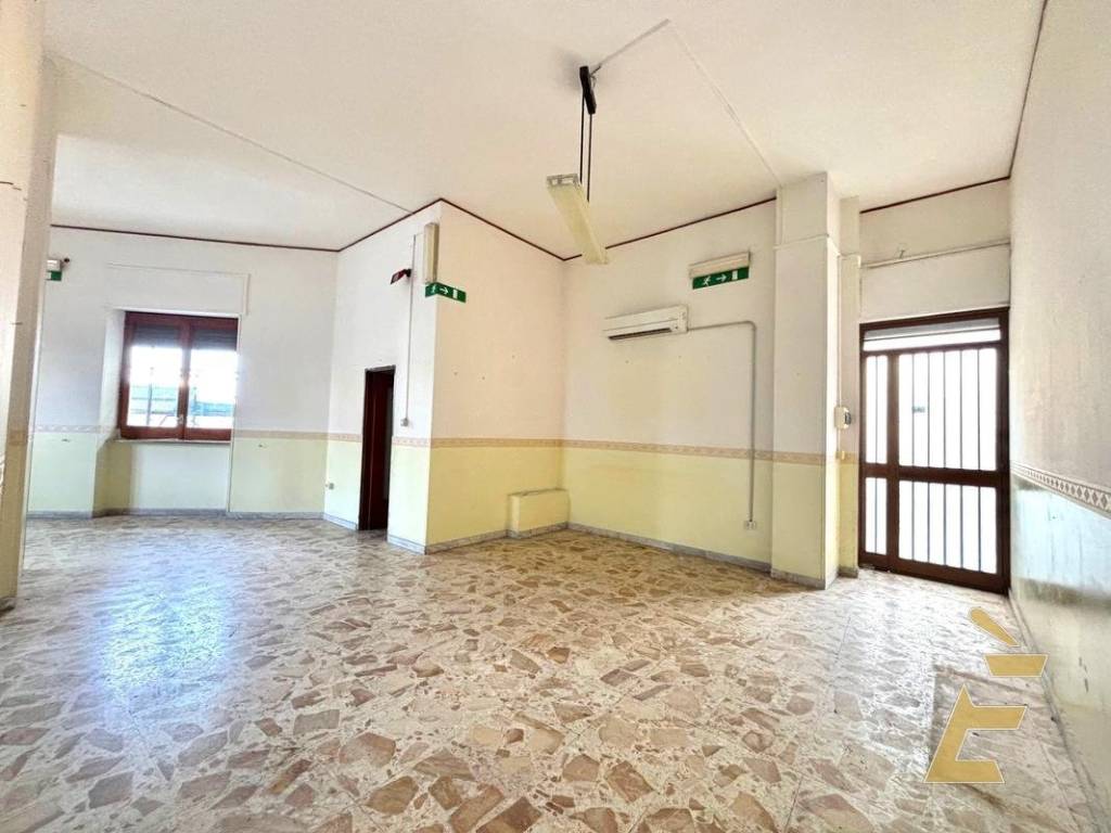 negozio in affitto a Gragnano