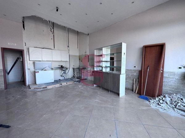 locale commerciale in affitto a Gragnano