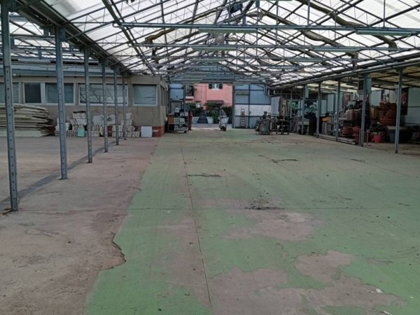 locale commerciale in affitto a Gragnano