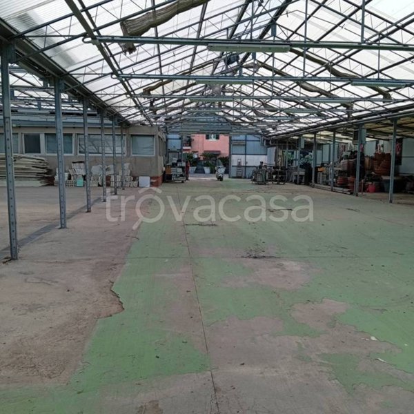 locale commerciale in affitto a Gragnano