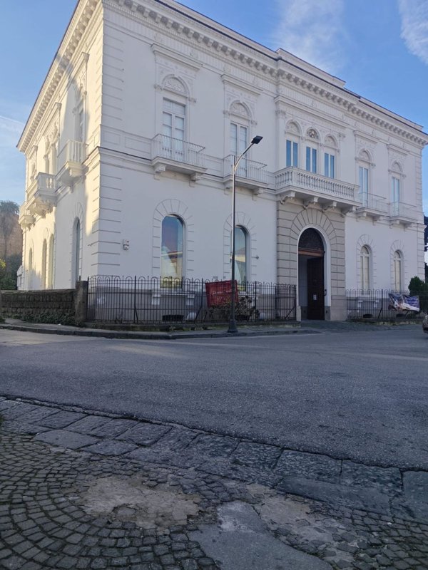 ufficio in affitto a Grumo Nevano