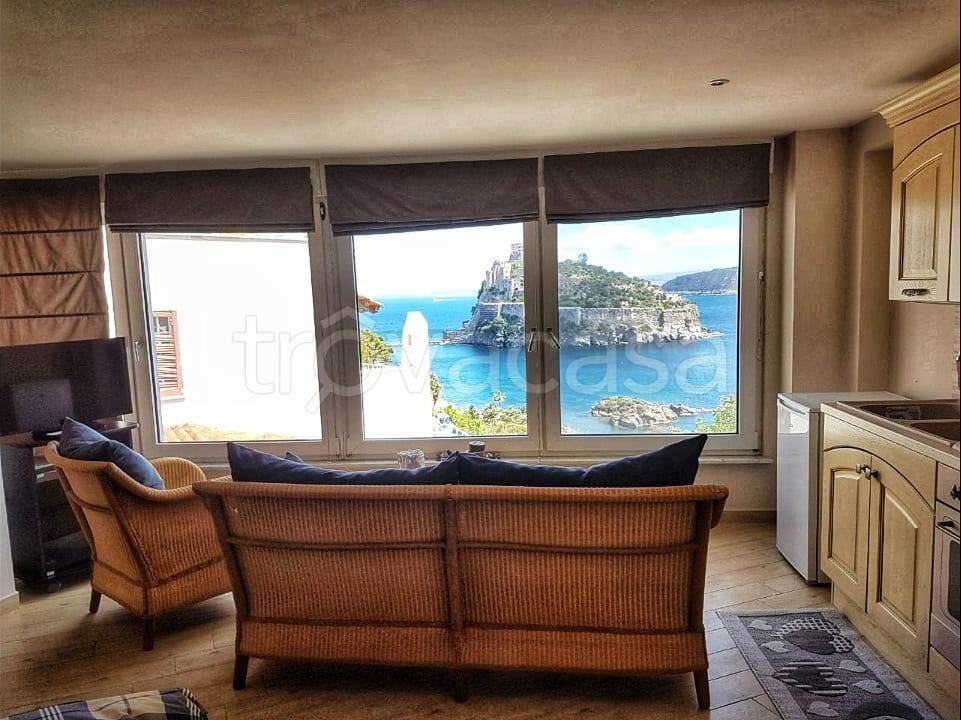 appartamento in affitto ad Ischia