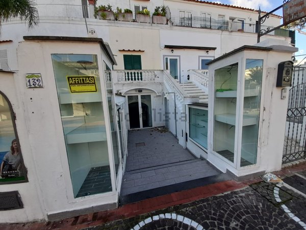 negozio in affitto ad Ischia