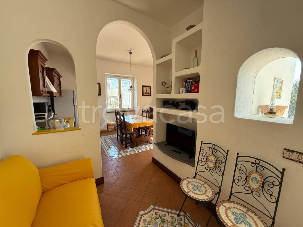 appartamento in affitto ad Ischia