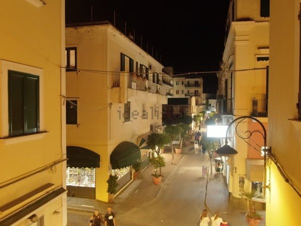 appartamento in affitto ad Ischia