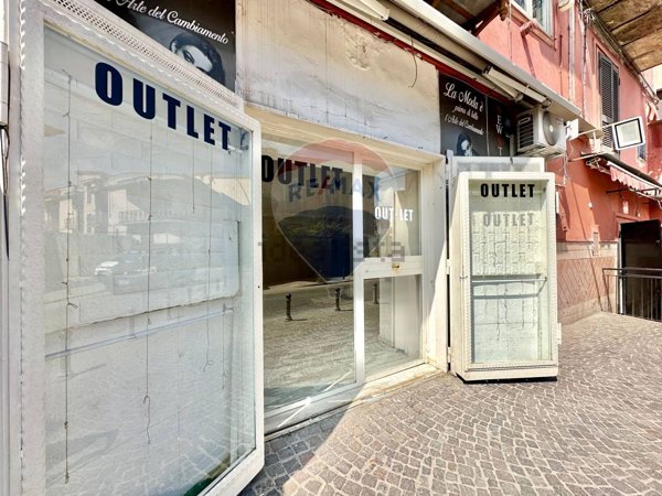 negozio in affitto a Marano di Napoli