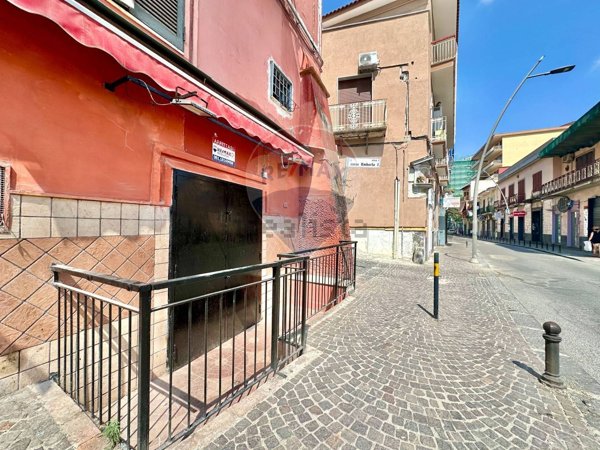 locale commerciale in affitto a Marano di Napoli