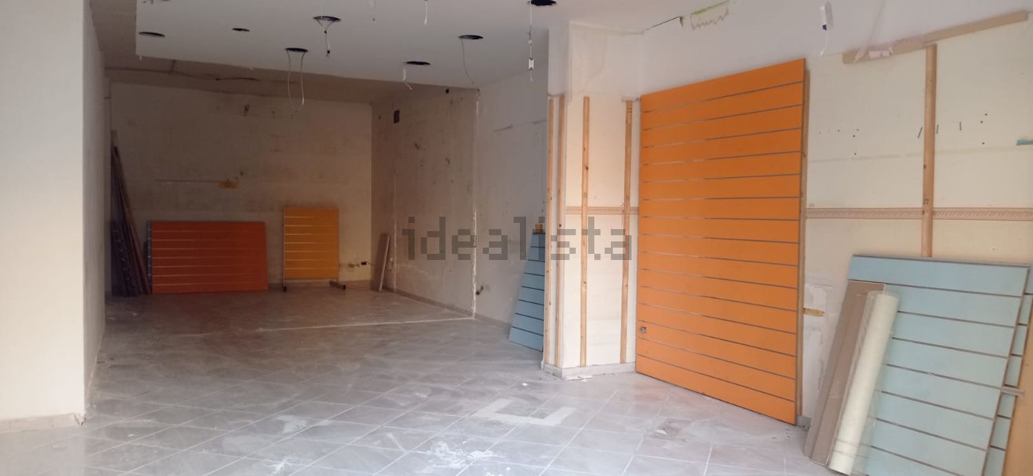 locale commerciale in affitto a Marano di Napoli