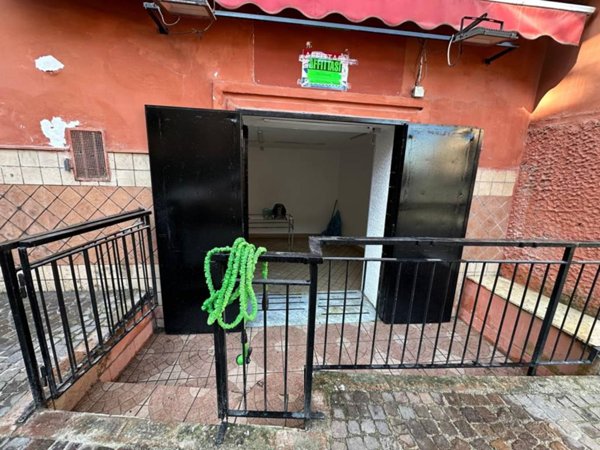 negozio in vendita a Marano di Napoli