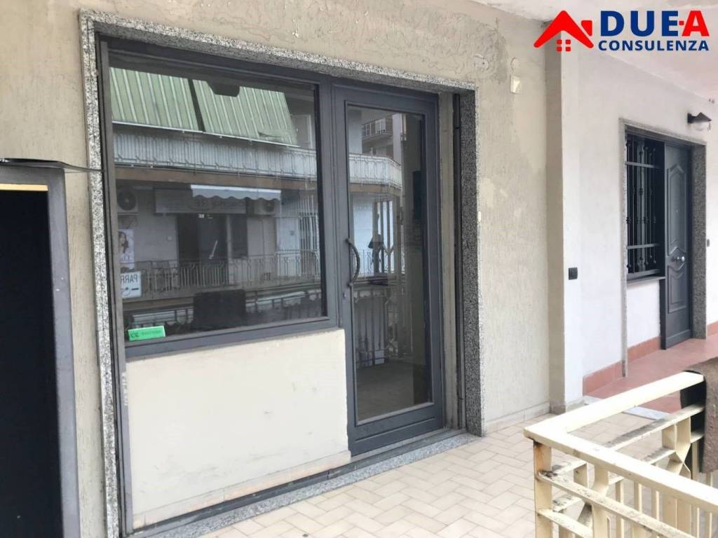 negozio in affitto a Marano di Napoli