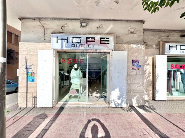 locale commerciale in affitto a Marano di Napoli in zona Centro Città
