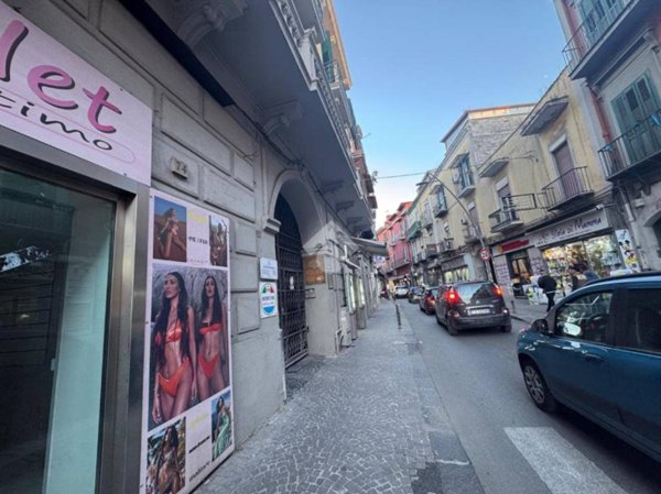 negozio in affitto a Marano di Napoli in zona Centro Città