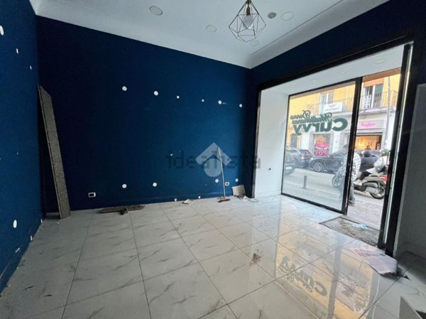 locale commerciale in affitto a Marano di Napoli in zona Centro Città