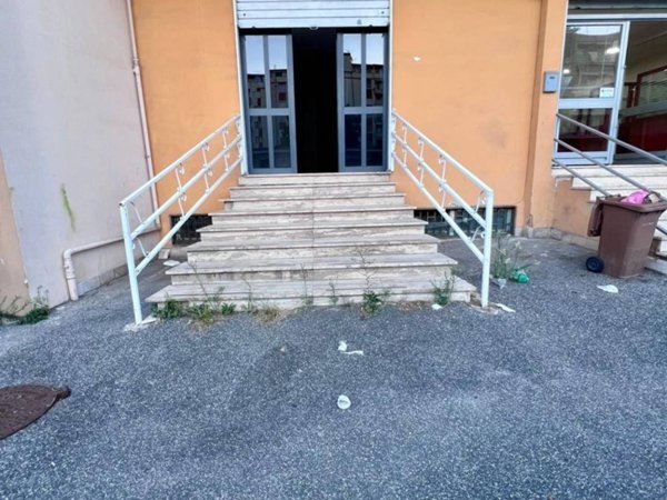 negozio in affitto a Marano di Napoli