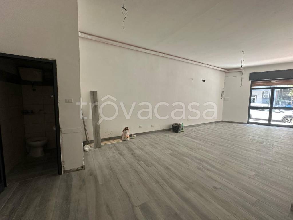 negozio in affitto a Marano di Napoli